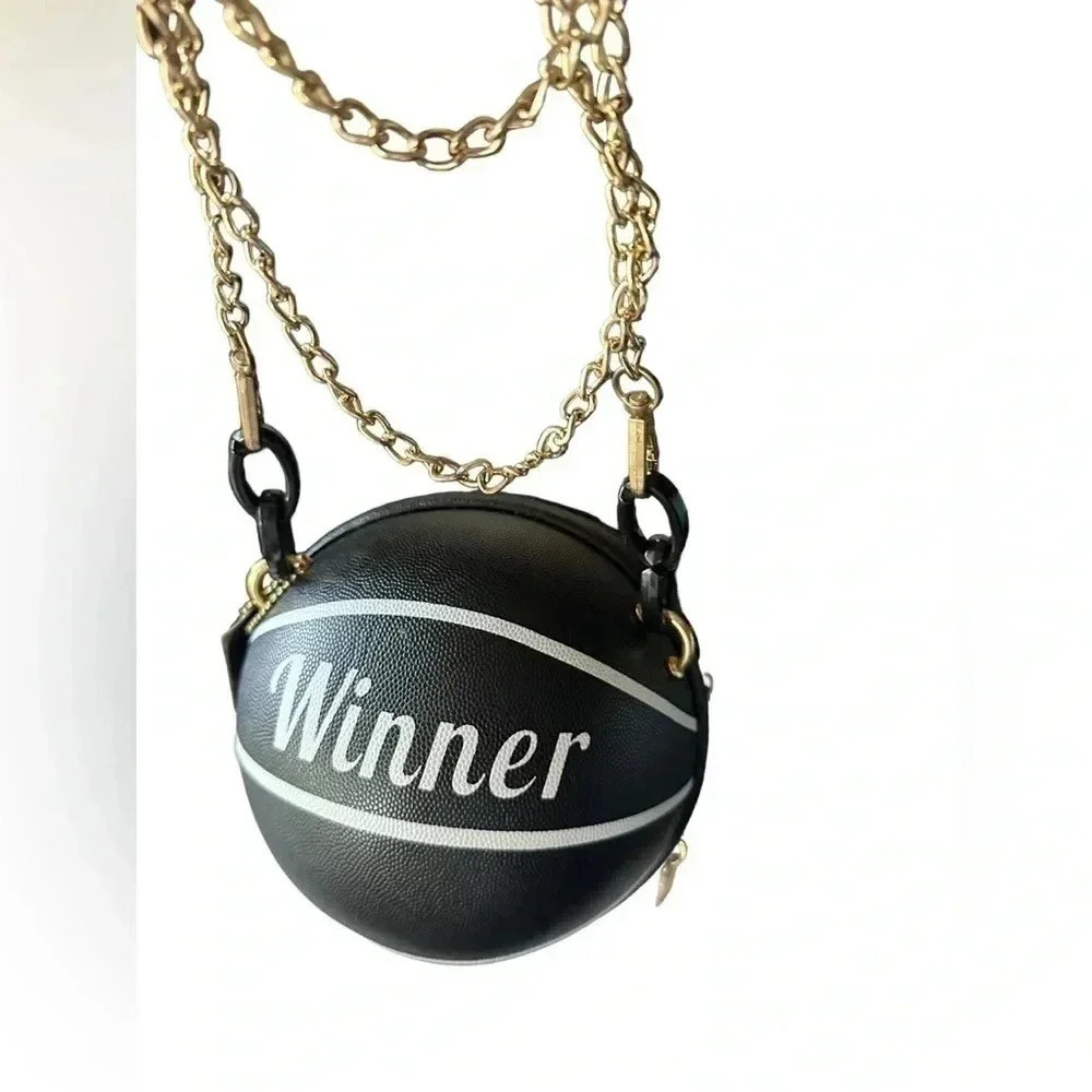 Basketball shaped circle crossbody bag gold chain black handle winner handbag - Picture 2 of 3
